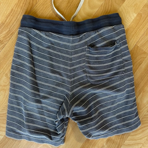 Goodfellow & Co Gray Textured Shorts - Picture 4 of 4